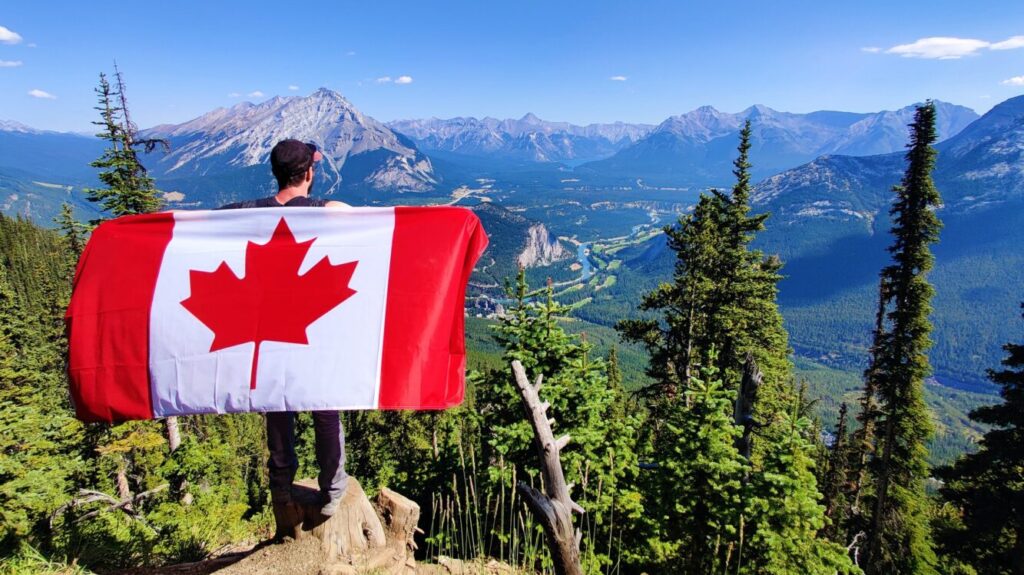 カナダ移民局 永住権獲得に向けて 9万人を対象に新しいプログラムを発表! エンジョイカナダ